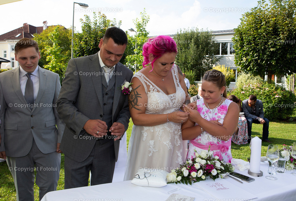 KERSTINFREDYHOCHZEIT_260822_119 | bilder, linz, photo, foto, fussball, sport, fotolui, bundesliga