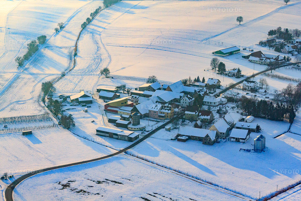 Luftbild: Ortsansicht von Nordosten im Winter bei Schnee im Ortsteil Deutschhof in Kapellen-Drusweiler im Bundesland Rheinland-Pfalz in Deutschland.Foto: IMG_36462.jpg vom 03.01.2011 durch Werner Riehm/FLY-FOTO.deAuflösung des Originals: 4752 x 3168 px