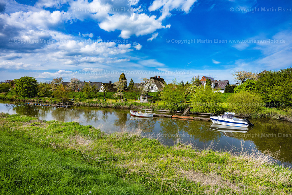 Lühe Der Fluß Lühe__ELS_5070010523 | Fotos aus den Touristenorten aus Norddeutschland. - Realisiert mit Pictrs.com