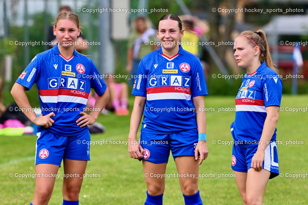 Carinthians Hornets vs. GAK 1902 Frauen | #2 Tara Dommayer GAK, #27 Simona Koren GAK, #20 Lena Thalmann GAK, Carinthians Hornets vs. GAK 1902 Frauen, Carinthians Hornets vs. GAK 1902 Frauen am 01.09.2024 in Sachsenburg (Sportplatz Sachsenburg), Austria, (Photo by Bernd Stefan)