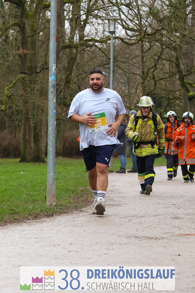 5km Roewisch Wohnbau Cup | 3 Koenigslauf 2024 5km Roewisch Wohnbau Cup - Realisiert mit Pictrs.com