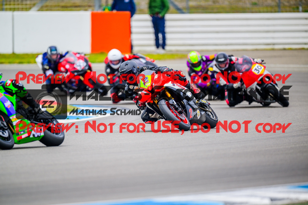 MaZZes_Fotomatrix_20260404_6007705_5727-2 | Fotograf Mathias Schmid
Sportfotograf,
Eventfotograf,
Hochzeitsfotograf,
Portraitfotograf