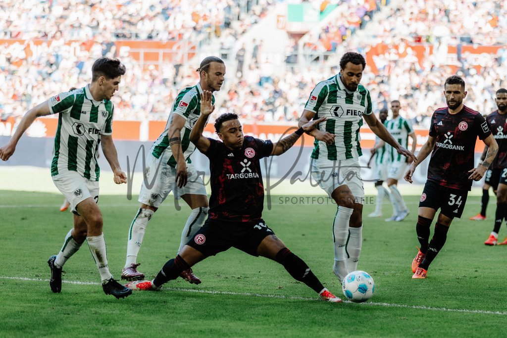 2. Bundesliga, Saison 2024/25, 28. Spieltag: Fortuna Düsseldorf - SC Preußen Münster | Düsseldorf, 05.04.2025: 2. Bundesliga, 28. Spieltag, Fortuna Düsseldorf gegen SC Preußen Münster in der Merkur Spiel-Arena in Düsseldorf. Foto: sportfotografie.ms | Markus Paletta - Realisiert mit Pictrs.com