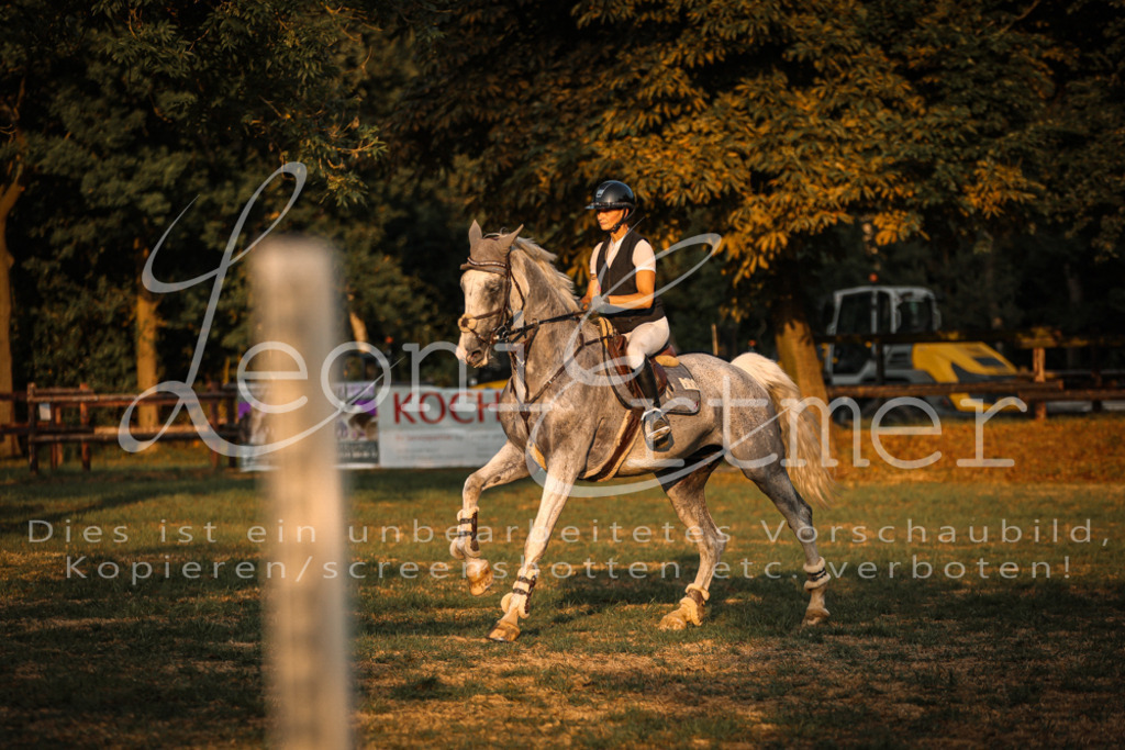 24.FrSpL00140 | Leoni Ertmer Photography - Realisiert mit Pictrs.com