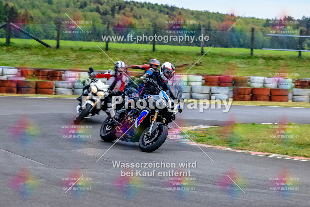 _OTO2881 | Hier findet Ihr Bilder von Touristenfahrten auf der Nürburgring Nordschleife oder von anderen Veranstaltungen die ich besucht habe. Viel Spass beim Durch Schauen 