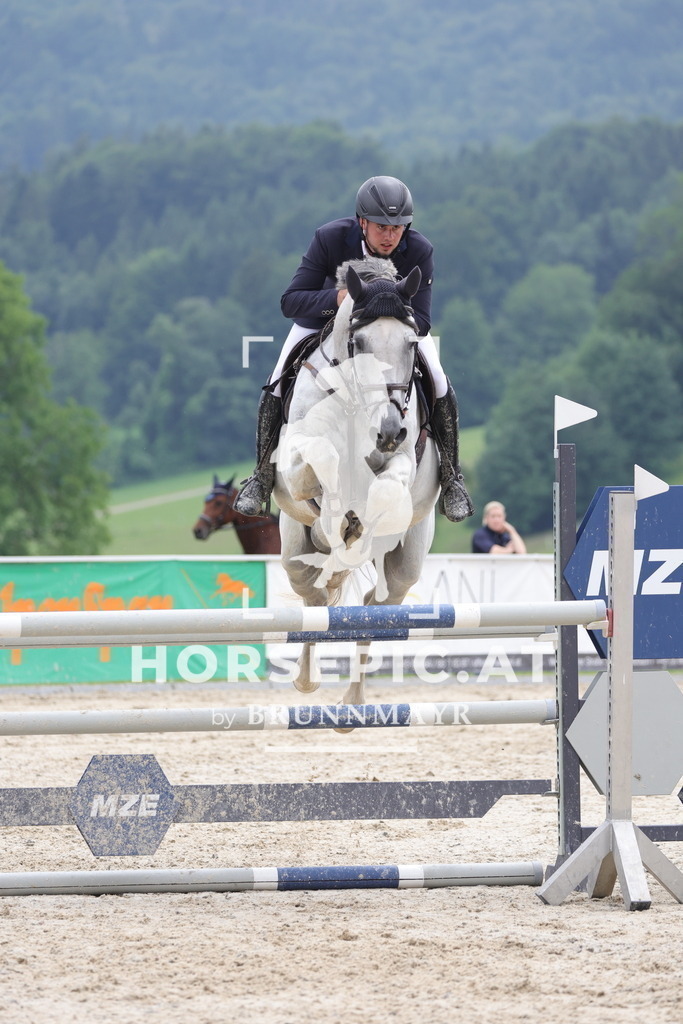 0P6A4444 | Willkommen bei Brunnmayr - Design & Fotografie – Ihrem Spezialisten für Reitturniere und Pferdeveranstaltungen in Oberösterreich, Salzburg und Bayern! Seit über 17 Jahren sind wir leidenschaftlich dabei.