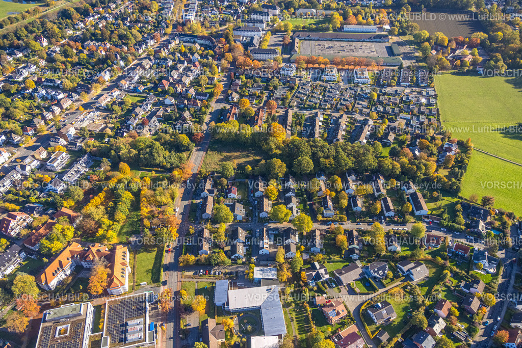 Hamm251001227 | Luftbild, Bundesverwaltungsamt Hamm und Hauptzollamt, Zentrale Unterbringungseinrichtung für Flüchtlinge (ZUE),  Sankt-Georgs-Platz, Wohngebiet Huckenholz, Uentrop, Hamm, Ruhrgebiet, Nordrhein-Westfalen, Deutschland