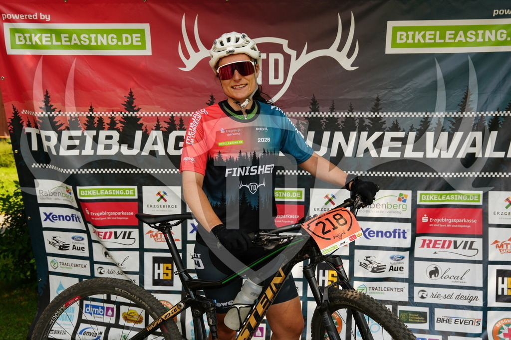 FC605699 | Fotogalerie der Treibjagd im Dunkelwald - Dein MTB Etappenrennen im Erzgebirge - Realisiert mit Pictrs.com