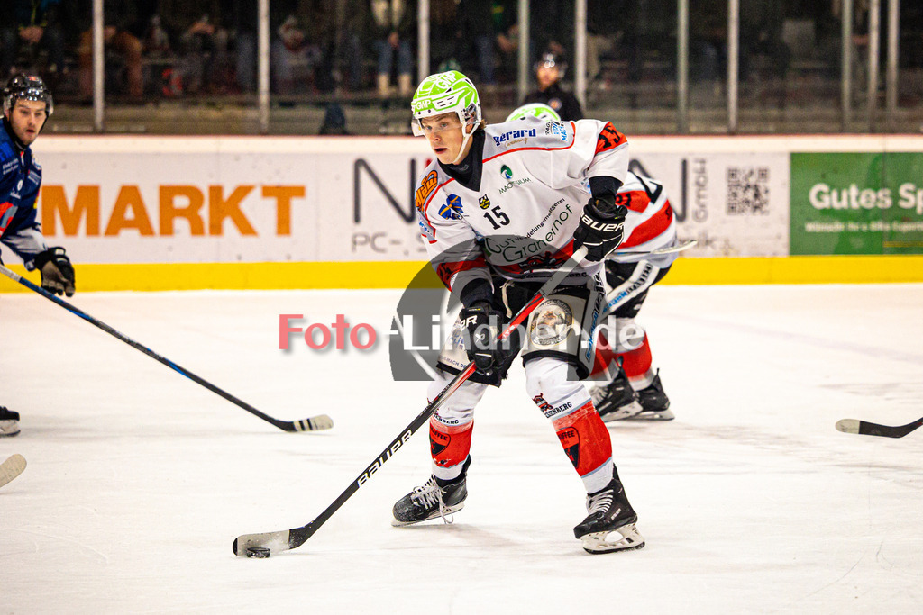 HC Landsberg RIVER KINGS gegen TSV Peißenberg MINERS | Eishockey Bayernliga Herren Vorrunde 2024/25, HC Landsberg RIVER KINGS gegen TSV Peißenberg MINERS, 20250103,Ryan MURPHY (MINERS 15) in Aktion,2025-01-03 in Landsberg am Lech (Eisstadion Landsberg)Ryan MURPHY (MINERS 15)Copyright: WolfgangxLindner foto-lindner.de