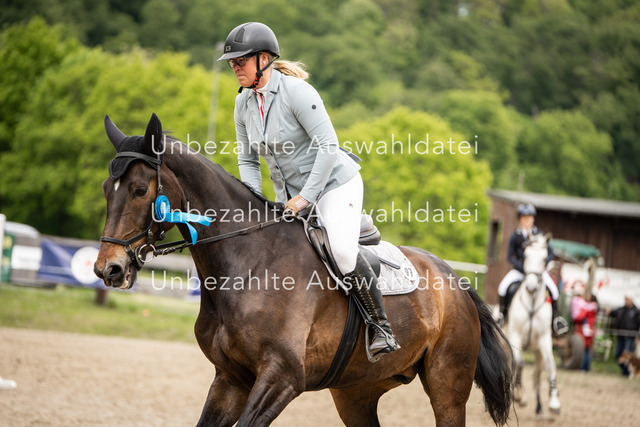 Bad_Meinberg_06794 | saradresslerfotografie - Realisiert mit Pictrs.com