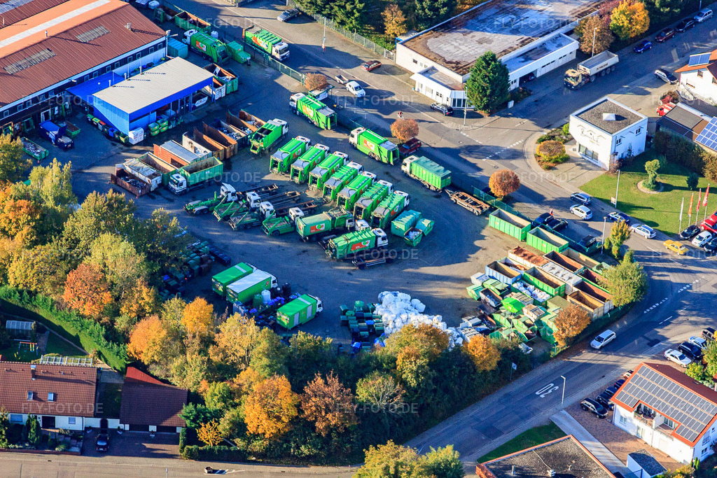Luftbild: PreZero Service Süd GmbH, Sita Bormann Gmbh und Wertstoffhof Rülzheim in Rülzheim im Bundesland Rheinland-Pfalz in Deutschland. – Foto: IMG_60463.jpg vom 24.10.2013 durch Werner Riehm/FLY-FOTO.de – Auflösung des Originals: 4752 x 3168 px – xing – Wertstoffhof Rülzheim - Abfallwirtschaft Germersheim