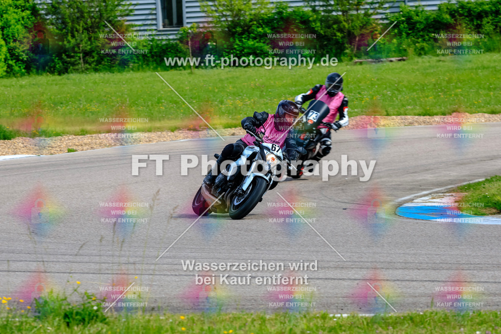 MotoTeam-8990 | Hier findet Ihr Bilder von Touristenfahrten auf der Nürburgring Nordschleife oder von anderen Veranstaltungen die ich besucht habe. Viel Spass beim Durch Schauen 