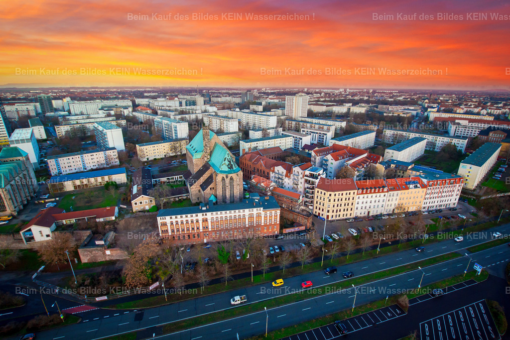 Magdeburg_Petriförder_Walloner_Berg_Petrikirche_Schleinufer_Sonnenaufgang-7648 | Diese Luftaufnahme stammt aus meinem Magdeburger Luftbildarchiv. Sie zeigt einen weiteren Blick auf die Landeshauptstadt aus der Vogelperspektive. Nach und nach werden alle Motive mit individuellen Informationen und Beschreibungen ergänzt. Selbstverständlich können Sie dieses Luftbild als Download oder hochwertiges Wandbild bestellen. - Realisiert mit Pictrs.com