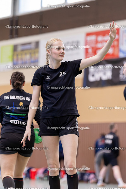 Handball I Damen I Saison 2025-2026 I Verbandsliga Süd I 15. Spieltag I HSG Kalkberg 06 - HSG Holsteinische Schweiz 009 | Lysann Christensen (25, HSG Kalkberg 06) - Realisiert mit Pictrs.com