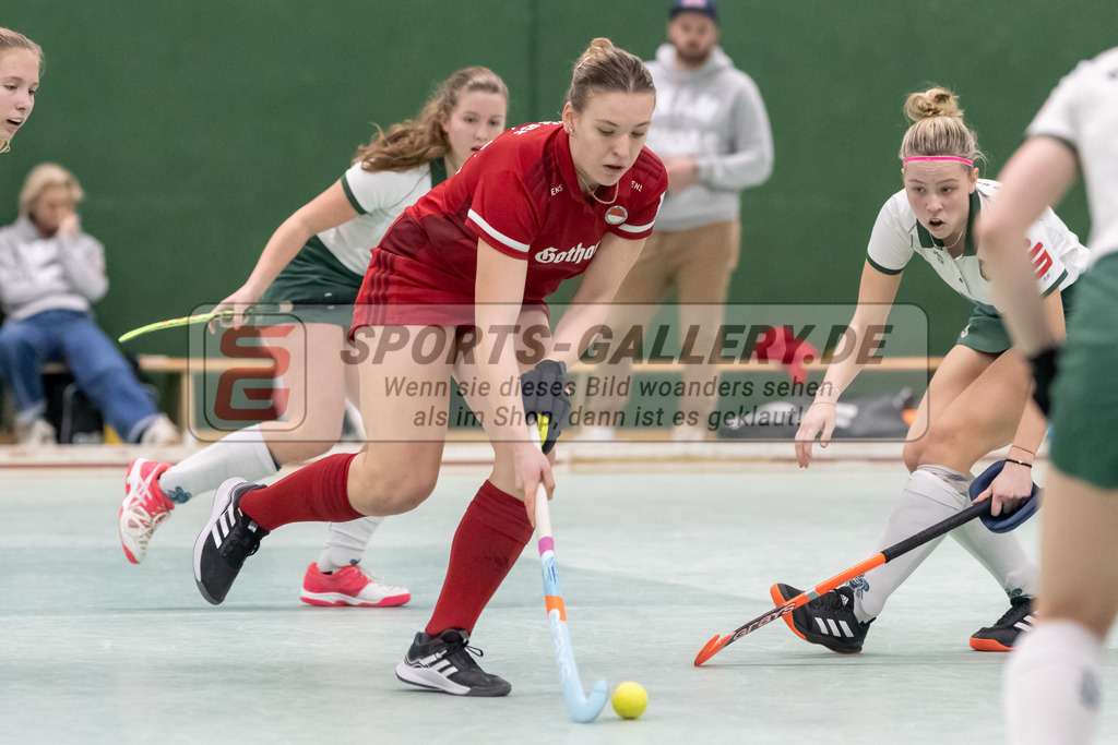 SFE_20230114_0138 | 1. Bundesliga Hockey Damen Rot-Weiss Köln - Uhlenhorst Mülheim am 14.01.2023 in Köln (KTHC Stadion Rot-Weiss Köln Tennis and Hockey Club), Photo: Stephan Fehrmann 2022 (Sports-Gallery)