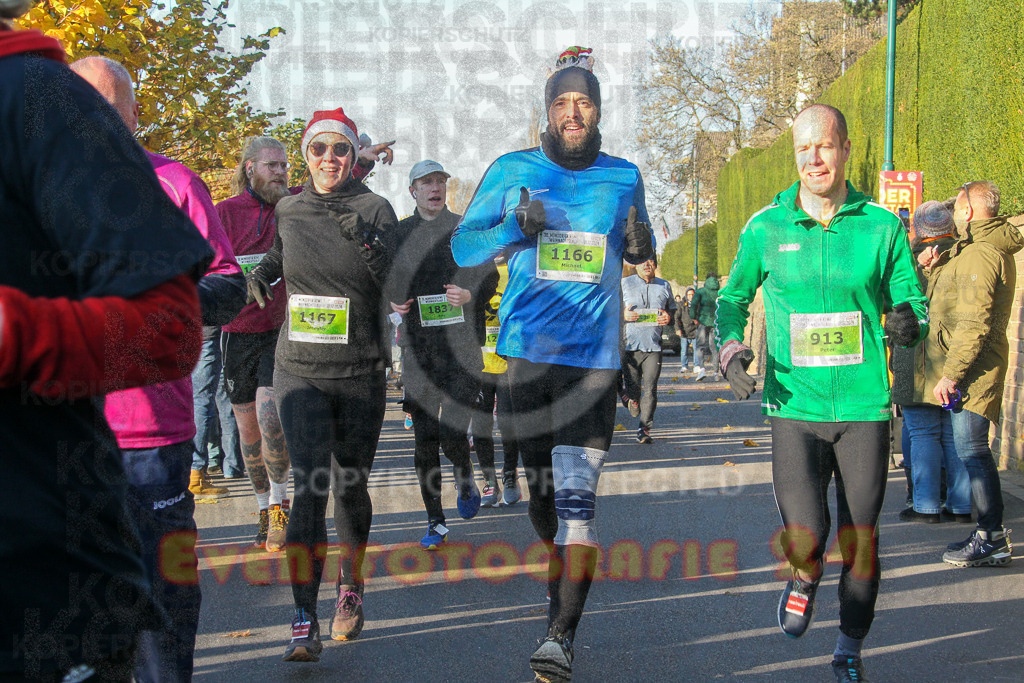 241201_1034_EV4_9412 | Sportfotografie im Rhein-Sieg Kreis, Köln, Bonn, NRW, Rheinland Pfalz, Hessen, etc. Unser Tätigkeitsfeld umfasst den Laufsport vom Volkslauf über den Marathon, Duathlon, Triathon bis zum Ultralauf wie Kölnpfad Ultra oder Schindertrail.