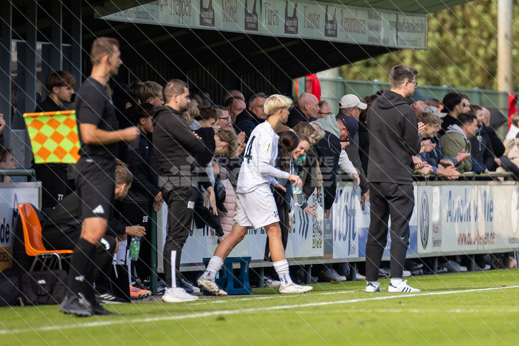 20251003_Picselweb-Fotografie_1R3_2214 | DFB Pokal 2. Runde, JFV A/O/B/H/H - SV Stuttgarter Kickers, Foto: Jörg Struwe - picselweb.de - Realisiert mit Pictrs.com