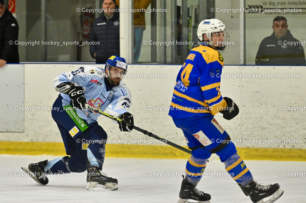 1. EHC ALTHOFEN vs. ESC SOCCERZONE STEINDORF  | #43 Oraze Martin ESC Steindorf, #24 Rainer Oliver 1. EHC ALTHOFEN, 1. EHC ALTHOFEN vs. ESC SOCCERZONE STEINDORF , 1. EHC ALTHOFEN vs. ESC SOCCERZONE STEINDORF  am 06.03.2025 in Althofen (Stadthalle Althofen), Austria, (Photo by Bernd Stefan)