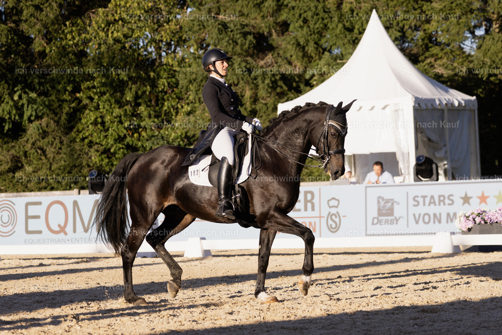 FHC2026_P09_182_19313 | Fichtenhof Classics 2026 – Grand Prix de Dressage - VOLTAIRE Design Preis, Reitanlage Fichtenhof, Sch ftlarn