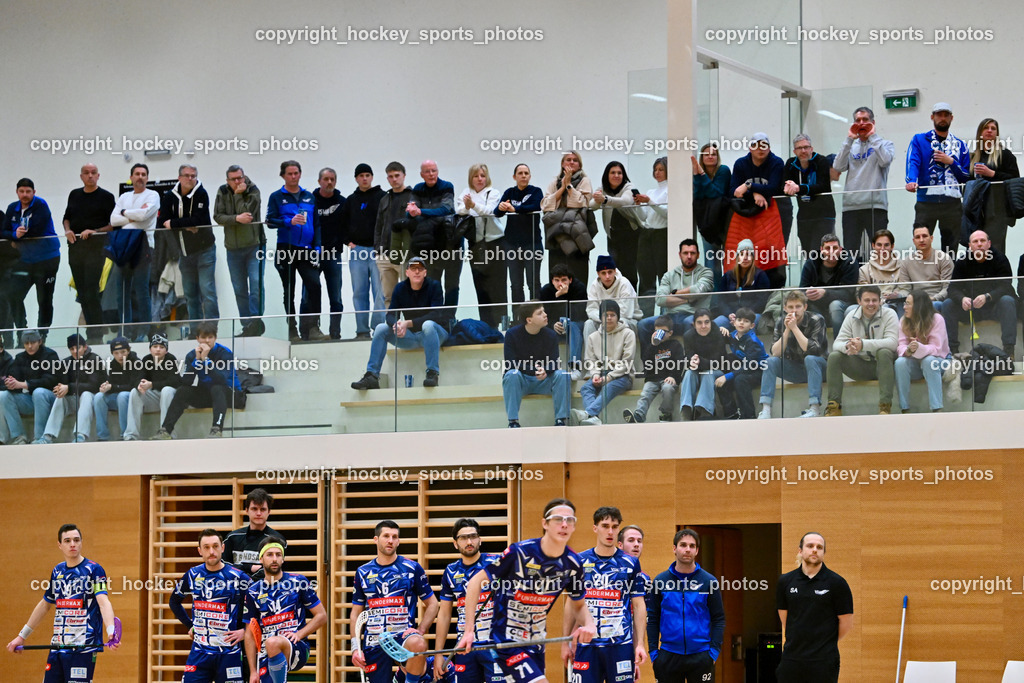 VSV Unihockey  vs. FBK Loka  | Besucher Ballspielhalle St. Martin, VSV Unihockey  vs. FBK Loka , VSV Unihockey  vs. FBK Loka  am 25.01.2026 in Villach (Ballspielhalle St. Martin), Austria, (Photo by Bernd Stefan)