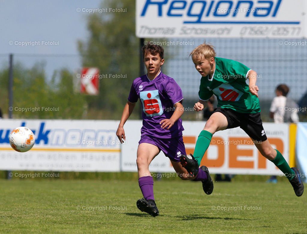 A_LUI_010622_48 | SPORT,FUSSBALL,SPARKASSE SCHUELERLIGA LANDESFINALE 2022 PETTENBACH 01.06.2022 IM BILD: (LINZ VIOLETT) UND (RIED GRUEN) FOTO.FOTOLUI
