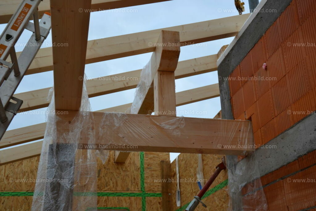 bib-lg09-holzbau-0152 | Nach LV-Leistungsgruppen sortierte Detailfotos über den Bau eines Hauses. Alle Hausbau-Bilder direkt vom Urheber und Autor der Website Haus-Selber-Bauen.com