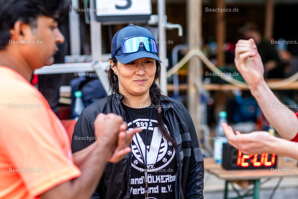 2025-200085124-Strandvölkerball-WM |  24.08.2025; Berlin Foto: Gerold Rebsch - www.beachpics.de
