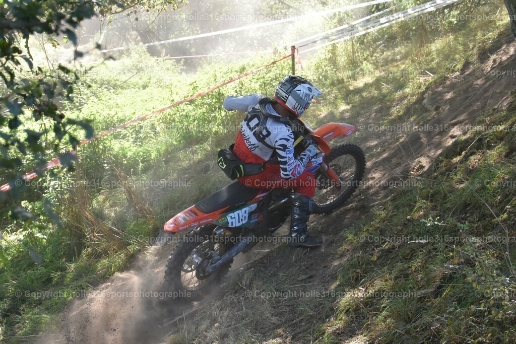 DSC_0059 | Sportfotografie , Motorsport, Motoross, Reitsport, Mointainbike, Enduro,
Landschaft , Outdoor, Eventfotografie, Landschaft, Bilder online bestellen - Realisiert mit Pictrs.com