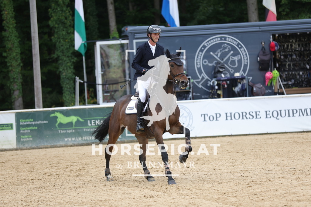 0P6A6335 | Willkommen bei Brunnmayr - Design & Fotografie – Ihrem Spezialisten für Reitturniere und Pferdeveranstaltungen in Oberösterreich, Salzburg und Bayern! Seit über 17 Jahren sind wir leidenschaftlich dabei.