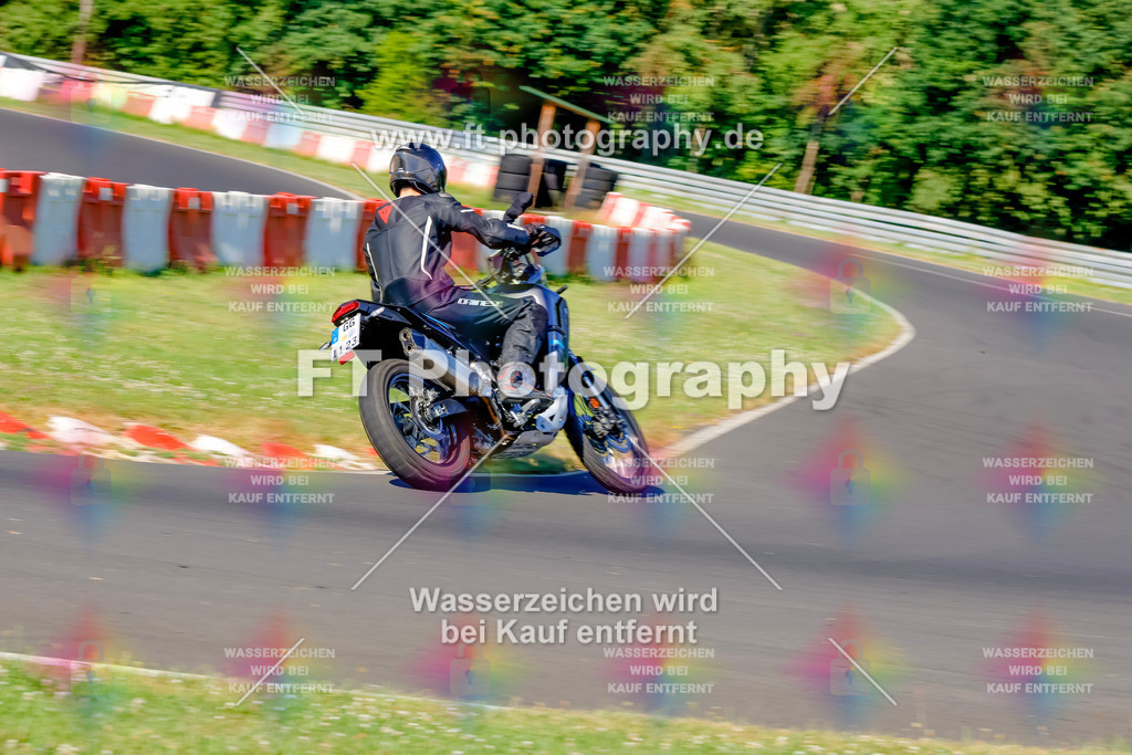 _MOT8810 | Hier findet Ihr Bilder von Touristenfahrten auf der Nürburgring Nordschleife oder von anderen Veranstaltungen die ich besucht habe. Viel Spass beim Durch Schauen 