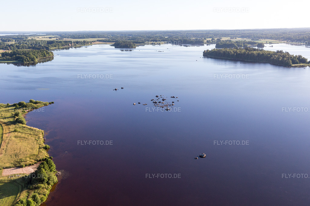 Luftbild: Ortsansicht in Skatelöv im Bundesland Kronoberg in Schweden. Foto: IMG_108308.jpg vom 30.06.2018 durch Werner Riehm/FLY-FOTO.de