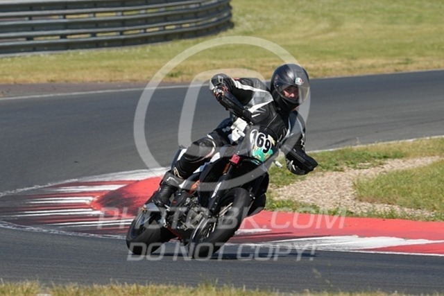 2024_05_16_PBK_15085 | Sportfotografie; SlowMotion; Video; Rennstrecke; Hafeneger; Speer; Racing; RSE; BMW; CBO; Trackday; Motorsportarena; Hockenheimring; Brno; Most; Barcelona; Valencia