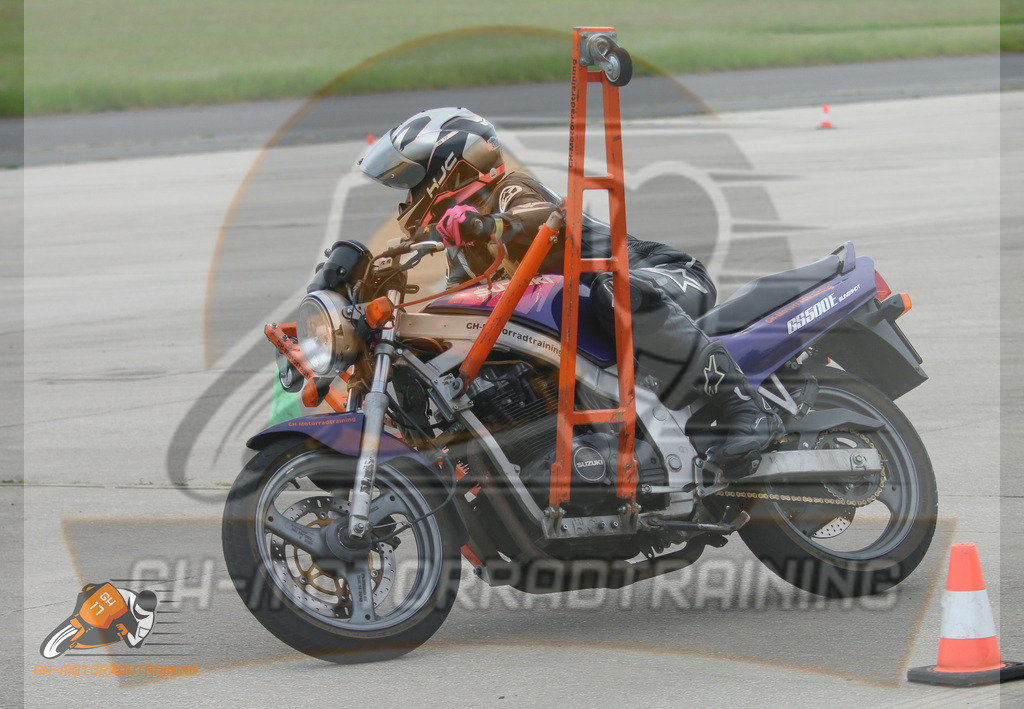 IMG_2450 | gh-motorradtraining-foto.de - Realisiert mit Pictrs.com