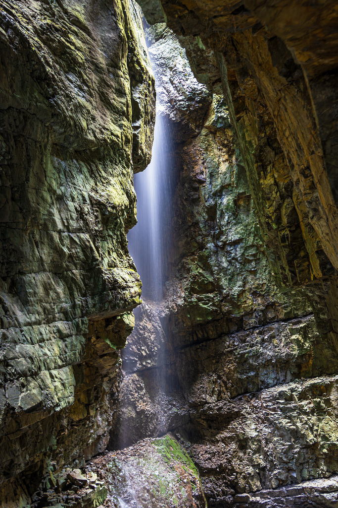 Wasserfall in der Breitachklamm nahe Oberstdorf in Bayern | Wasserfall in der Breitachklamm nahe Oberstdorf in Bayern.
