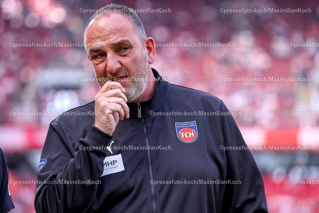 1FC10052601011 | 10.05.2026, Fußball, 1. FC Köln - 1. FC Heidenheim, 1. Fußball Bundesliga Herren, 33. Spieltag, RheinEnergie-STADION, Saison 2025 / 2026: Cheftrainer Frank Schmidt (FC Heidenheim) enttäuscht Enttäuschung Mimik  DFB regulations prohibit any use of photographs as image sequences and or quasi-video.
