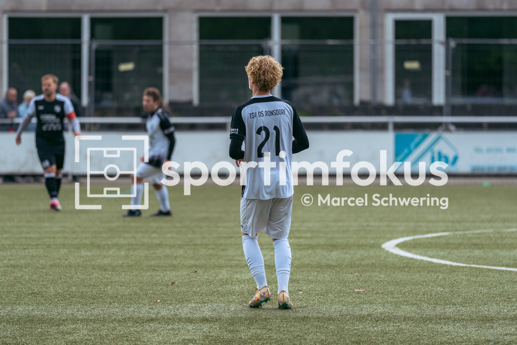 TSV 05 Ronsdorf – SSV Bergisch Born II | Bezirksliga Niederrhein, Gruppe 2: TSV 05 Ronsdorf gegen SSV Bergisch Born II, Wuppertal, 11.10.2026. Endstand: 3:1. sportimfokus / Marcel Schwering - Realisiert mit Pictrs.com