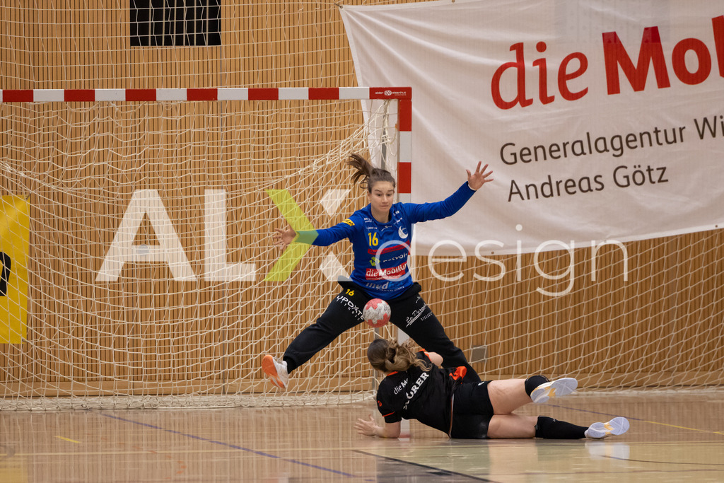 Handball I Frauen I Saison 2025-2026 I Handball Swiss Premium League 1 | Women I Round 5 I  Yellow Winterthur - GC Amicitia Zürich I 15.03.2026 | 16 Micaela Stüdemann von Ehrenstein (CH) (Yellow Winterthur) – Torhüterin  //  5 Leonie Aellen (CH) (GC Amicitia Zürich) – Kreisläuferin - Realisiert mit Pictrs.com