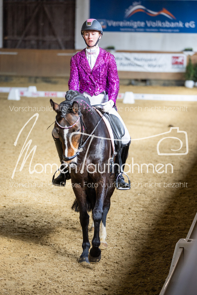 Sth-LPO25-L-Kür-013 | MomenTaufnahmen Pferdesportfotos