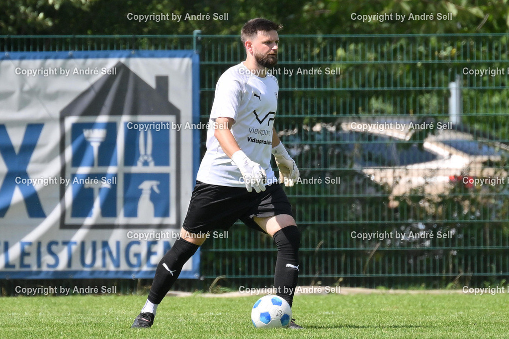 SSG Rot-Schwarz Kiel vs SpVg Eidertal Molfsee | Philipp Rüther (Kiel #1) / Fußball-Landesliga Schleswig Männer 2026/2027 / SSG Rot-Schwarz Kiel vs SpVg Eidertal Molfsee / Sportplatz Meimersdorf / Kiel / 09.08.26 - Realisiert mit Pictrs.com