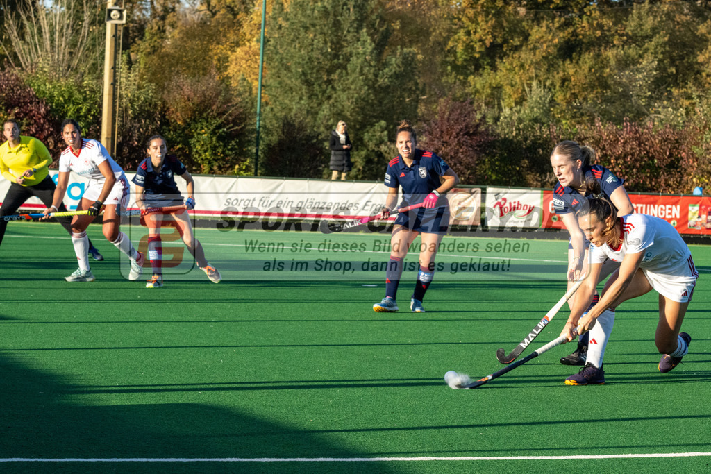 BHC Damen - DHC 3-4 3.11.24 SG-1301 | Hockey,Sport,Fieldhockey,1.Bundesliga,2.Bundesliga,Sportfotografie,Shop,Sportphotography,Feldhockey,Hockeyliga