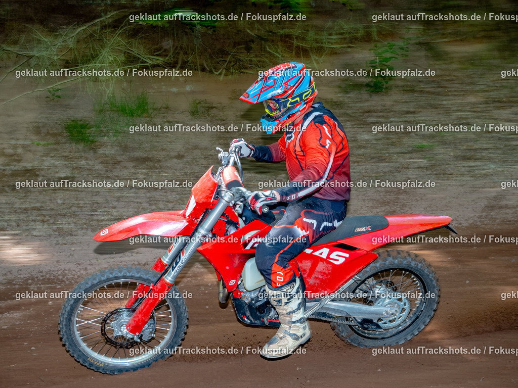 Fischbach-72 | Trackshots.de / Fokuspfalz.de - Realisiert mit Pictrs.com