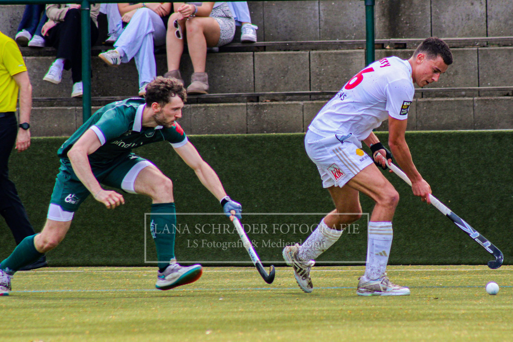 Bundesliga Herren HTC Uhlenhorst Mülheim - Rot-Weiß Köln 13.04.24 Mülheim-138 | lanaschraderfotografie - Realisiert mit Pictrs.com