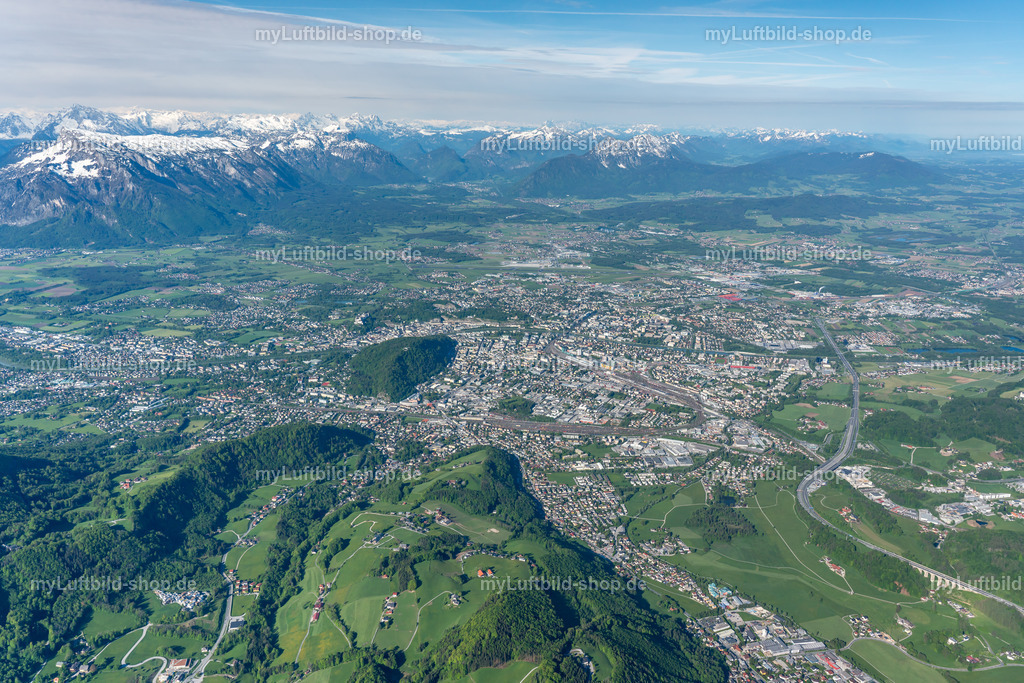 luftbild-salzburg-stadt-bruno-kapeller-60 | Luftbild von der Stadt Salzburg in Österreich. - Realisiert mit Pictrs.com