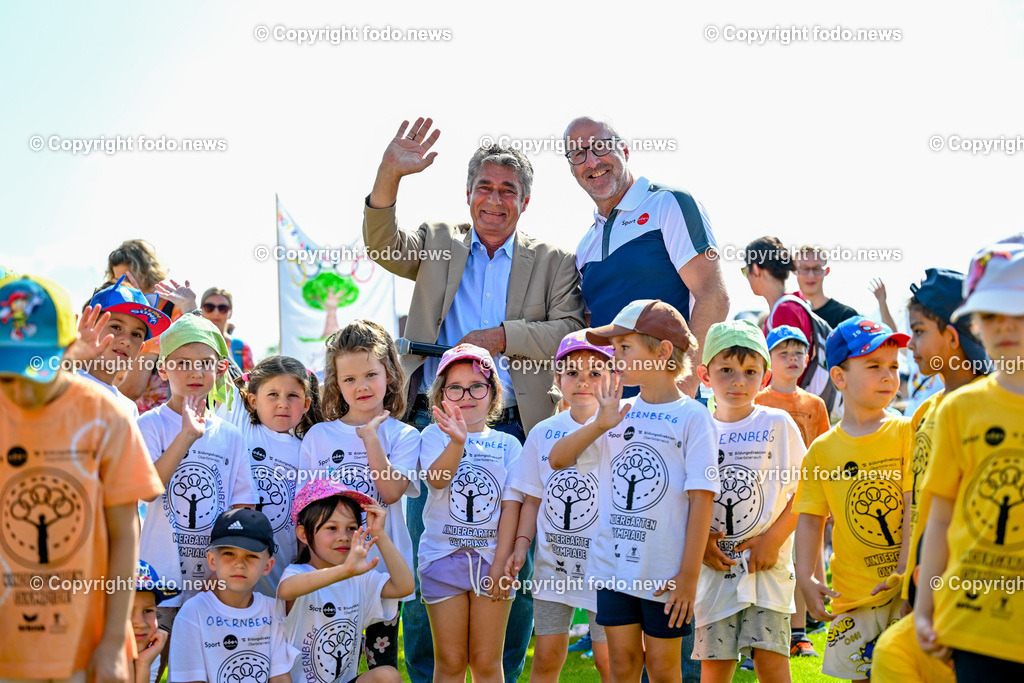 Kindergarten Olympiade 2024_ Stadion Traun_ 07.06.2024-24 | 07.06.2024, Stadion der Stadt Traun, AUT, Kindergarten Olympiade 2024, im Bild Kinder, Hindernis, Fussball, Laufen, Action