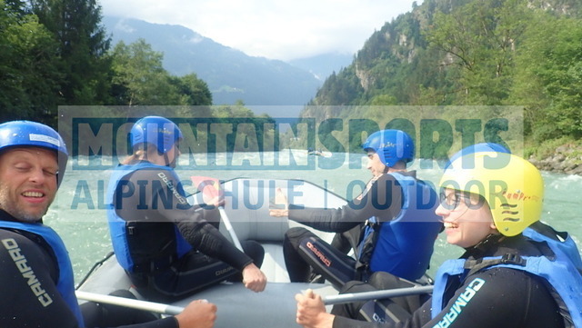 P7010034 | Bestelle die Bilder deines Berg- oder Wasser-Abenteuers mit Mountain Sports bequem von zu Hause aus direkt über unseren Online Fotoshop von pictrs.com. - Realisiert mit Pictrs.com