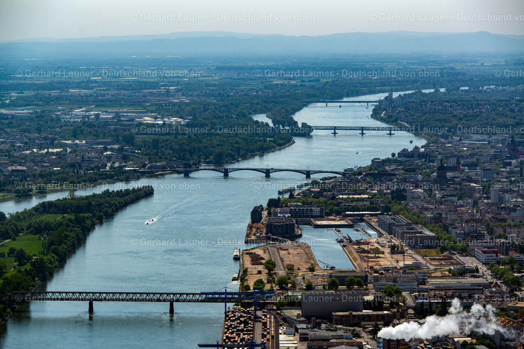 3800182 | Rheinbrücken bei Mainz