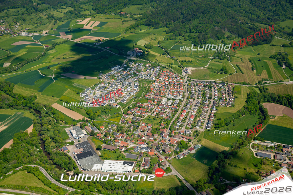 Luftbild Vs Google Maps  Großaltdorf  Gaildorf -Das Luftbild wurde 2025 vom UL-Flugzeug heraus erstellt ( keine Drohne ) - Hochauflösende Luftaufnahme -Nicht vergleichbar mit Google Maps oder Satelittenbilder- Die Geschenkidee !Mit Lizenz und Bildrechte bestellbar
