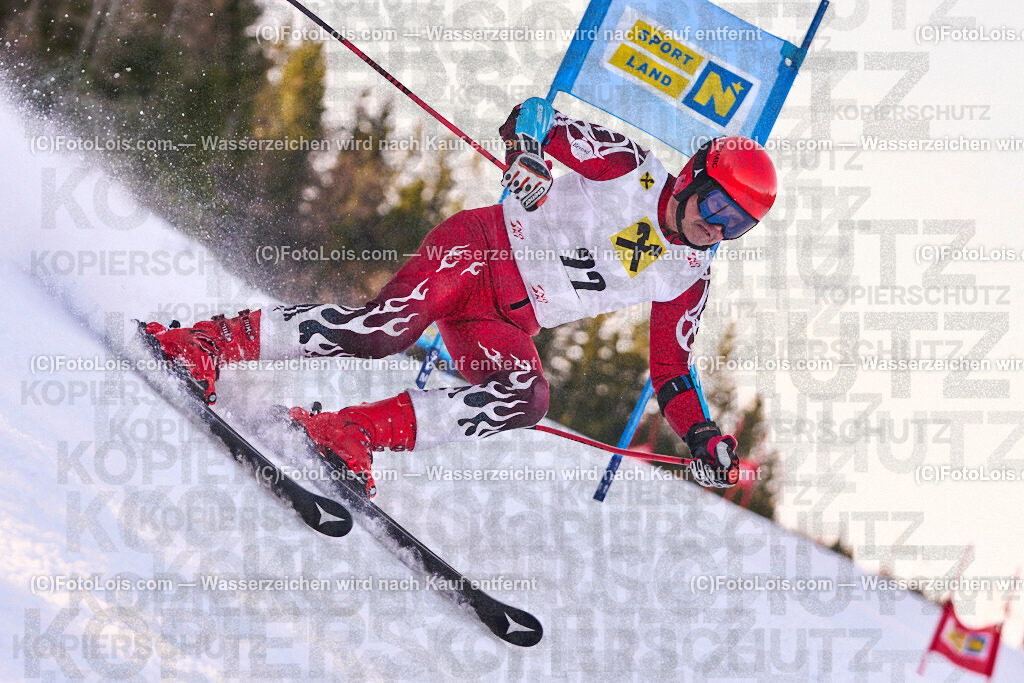 ALP0342_MastersCup-RTL-I_LKHF_Eibl Werner | NÖ Raiffeisen MastersCup, Jugend - Damen - Herren, Riesentorlauf-Rennen 1 auf der Fuchswaldpiste, durchführender Verein: Schiklub Lackenhof, So 9. Februar 2025.