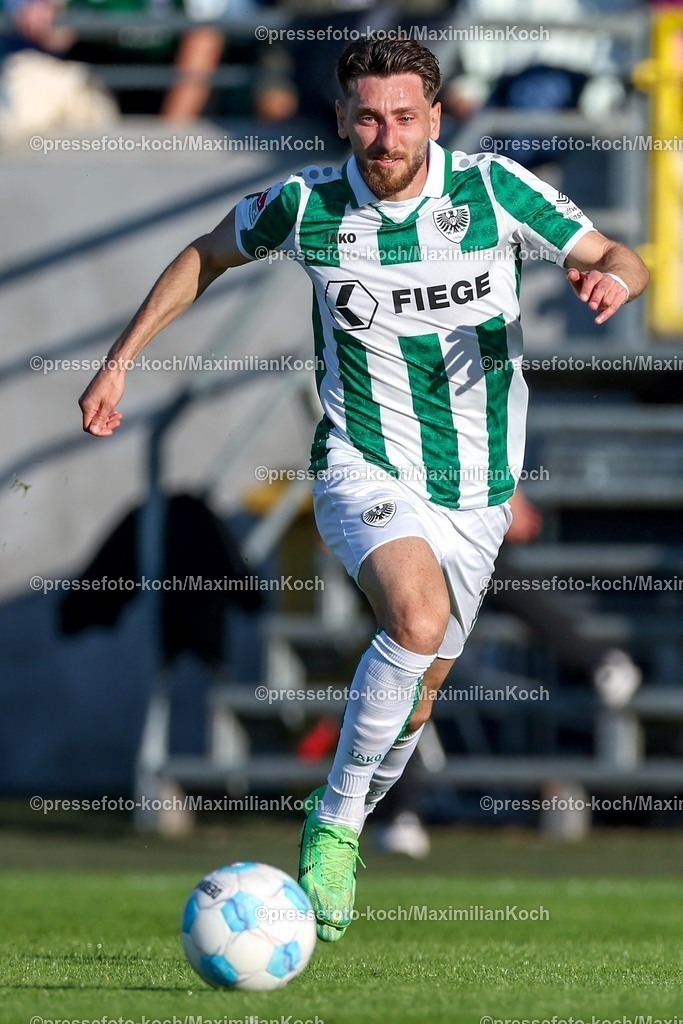 SCP09052502234 | 09.05.2025, Fußball, Preußen Münster - Hertha BSC, 2. Fußball Bundesliga, 33. Spieltag, Preußenstadion, Saison 2024 2025: Charalambos Makridis (Preussen Muenster #14) DFB regulations prohibit any use of photographs as image sequences and or quasi-video.