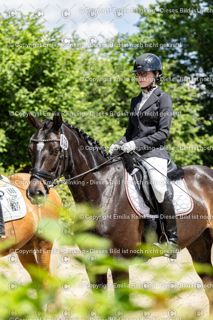 CL5A9590 | Emilia Reinking Fotografie - Realisiert mit Pictrs.com